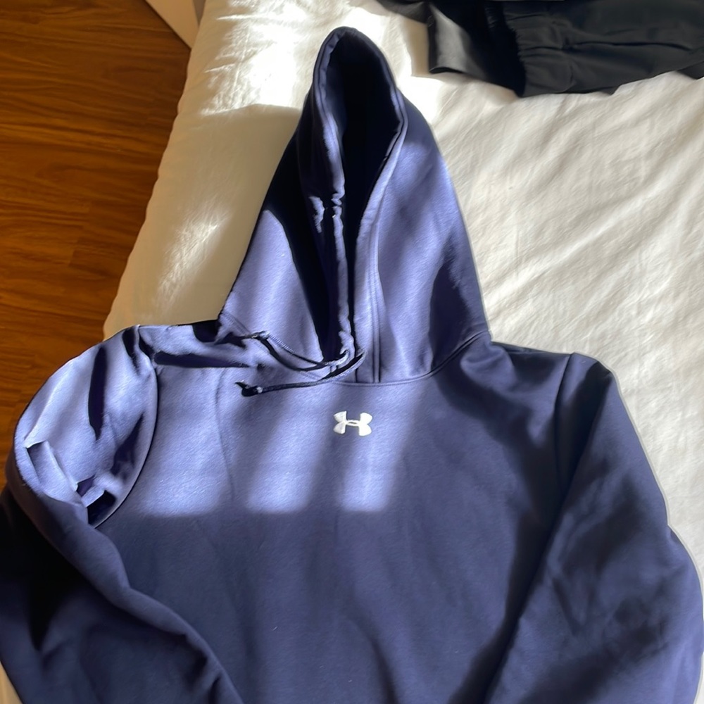 Under armor sweatshirt navy hoody